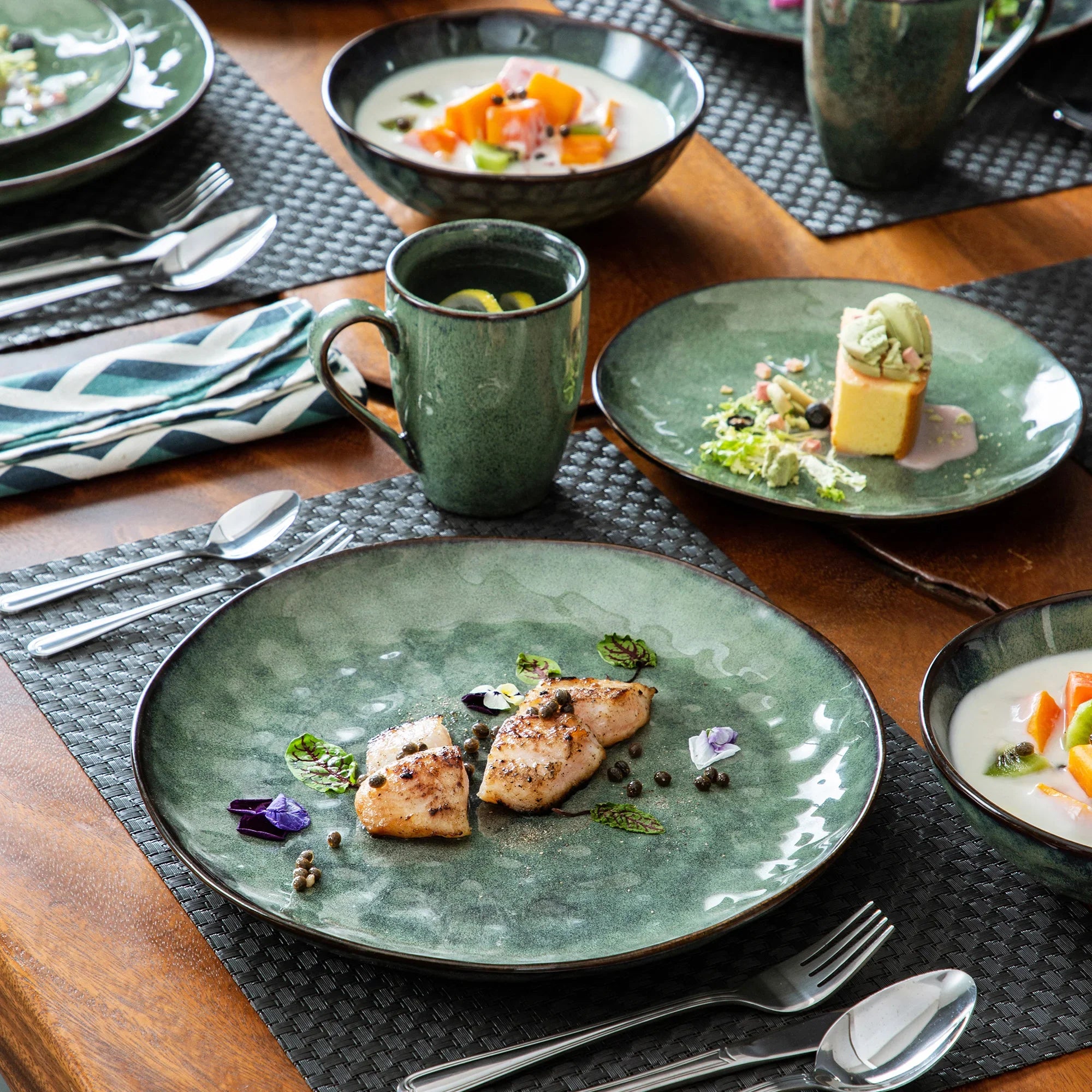 Hispana Tableware (16/32/48 PCS)