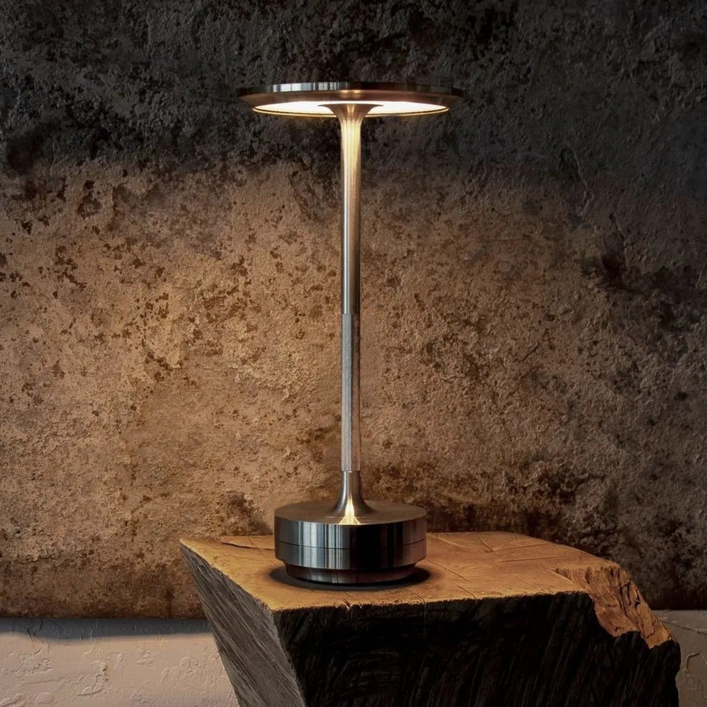 Huelva USB Lamp