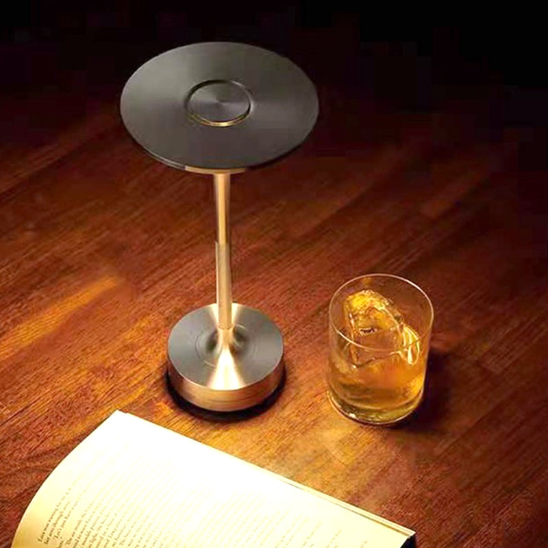 Huelva USB Lamp